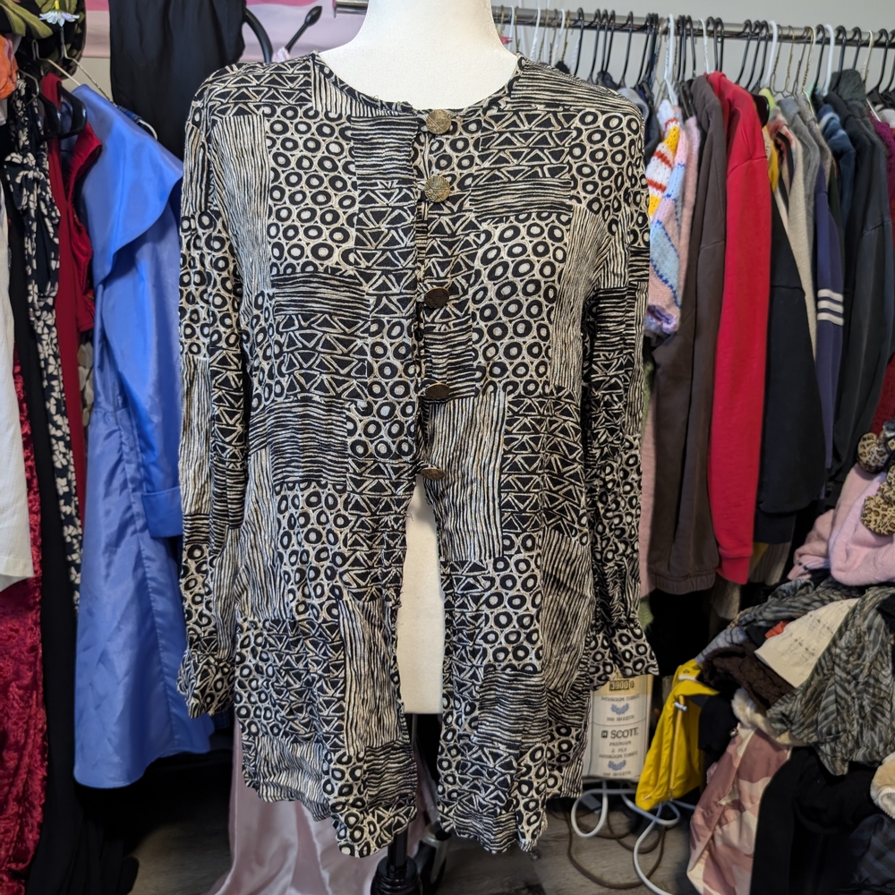 Stylish Black and White Women's Top